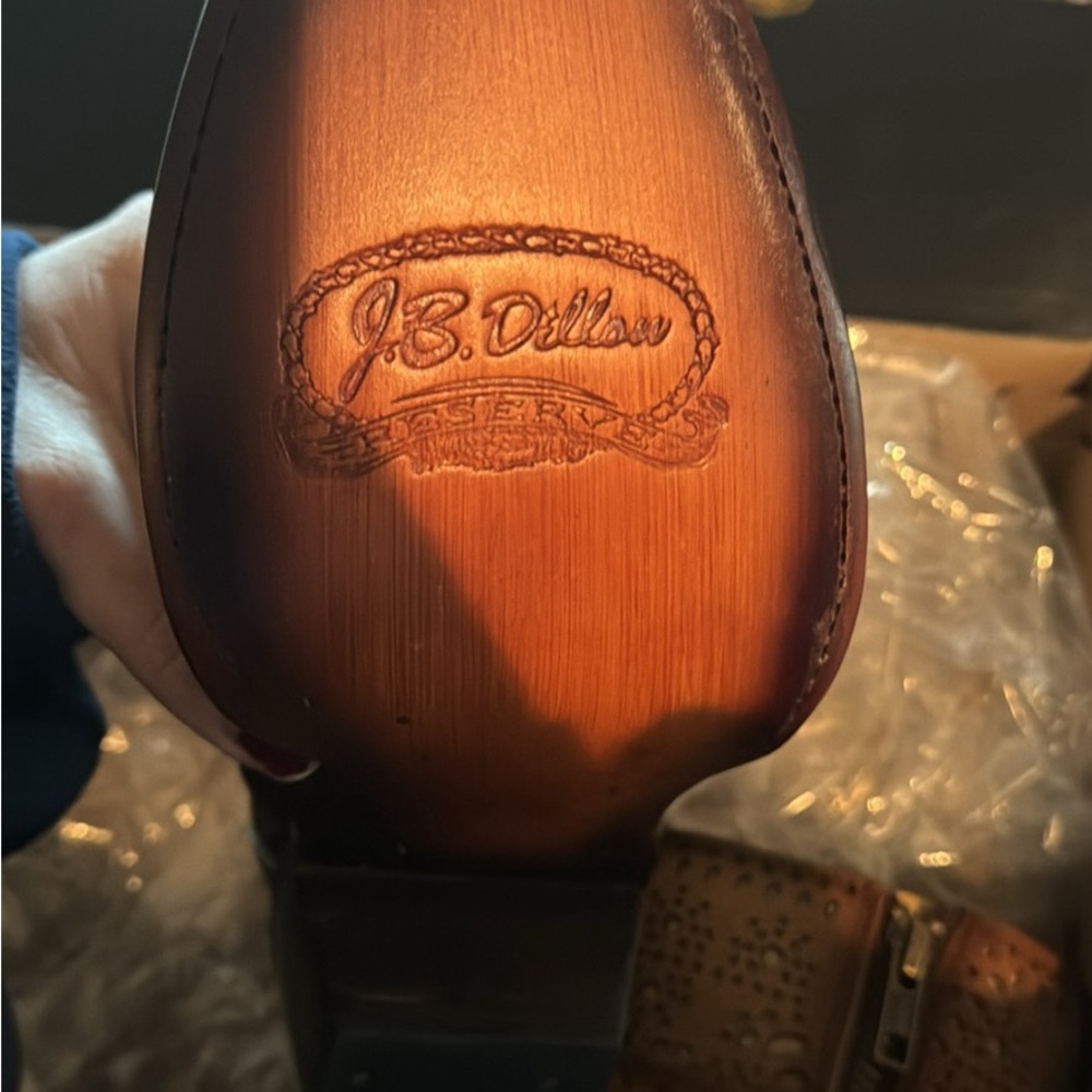 Size 7.5 brand new j.b. Dillion ankle boots